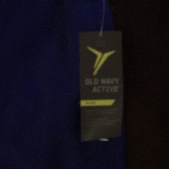 Old navy compression work out leggings - Picture 4 of 4